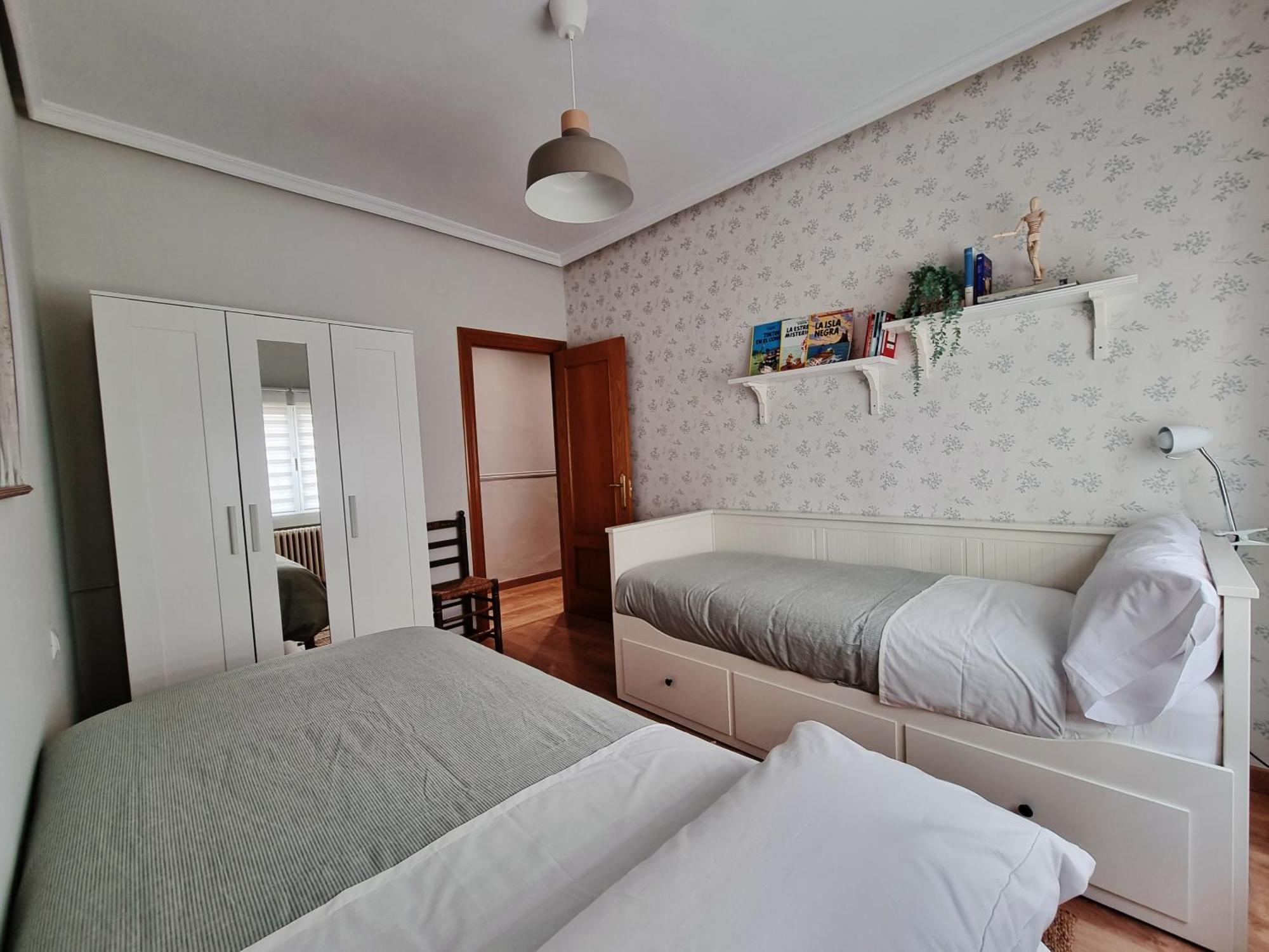Apartamento Centrico De 3 Dormitorios Gijon Exterior photo